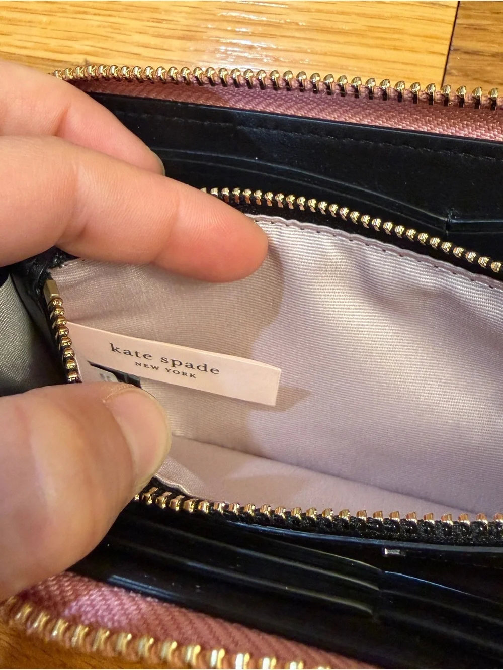 Kate Spade Intarsia Scallop Slim Continental Wallet in Pink/Light Green